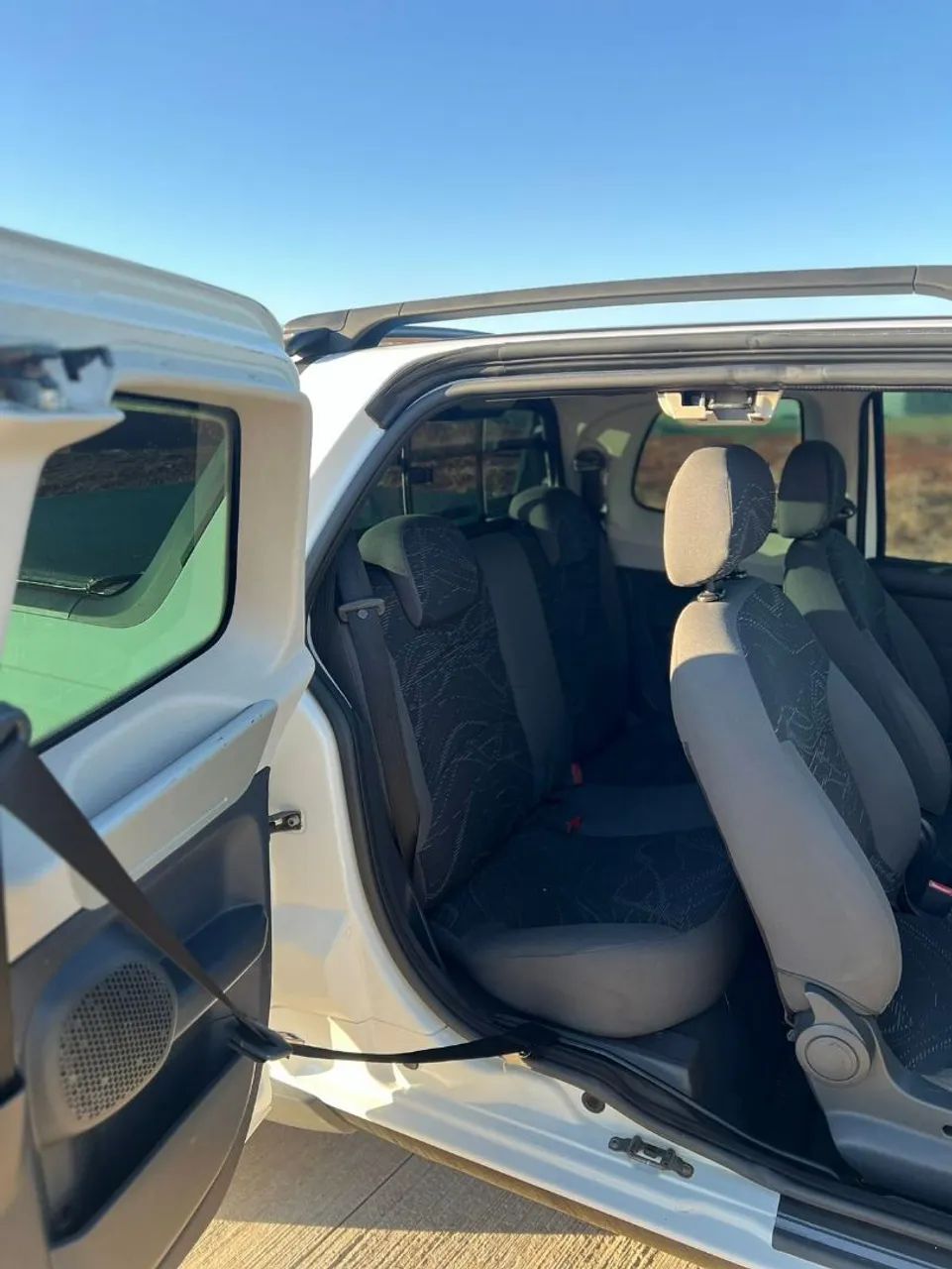 Fiat Strada Working 1.4 MPI Fire Flex 8V CD 2015 - Foto 5