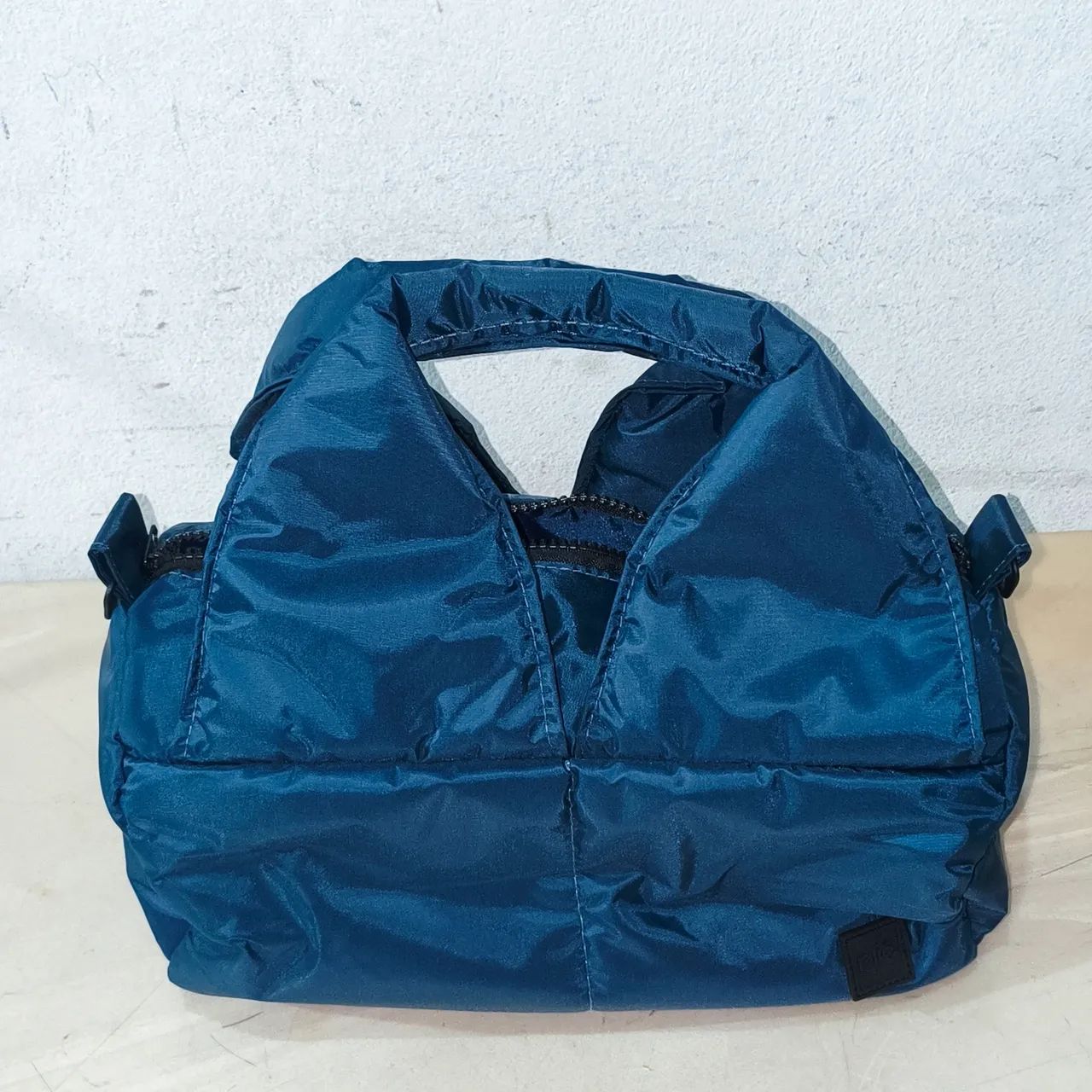 Bolsa Plié Puffer Azul Marinho - Com Alça Removível