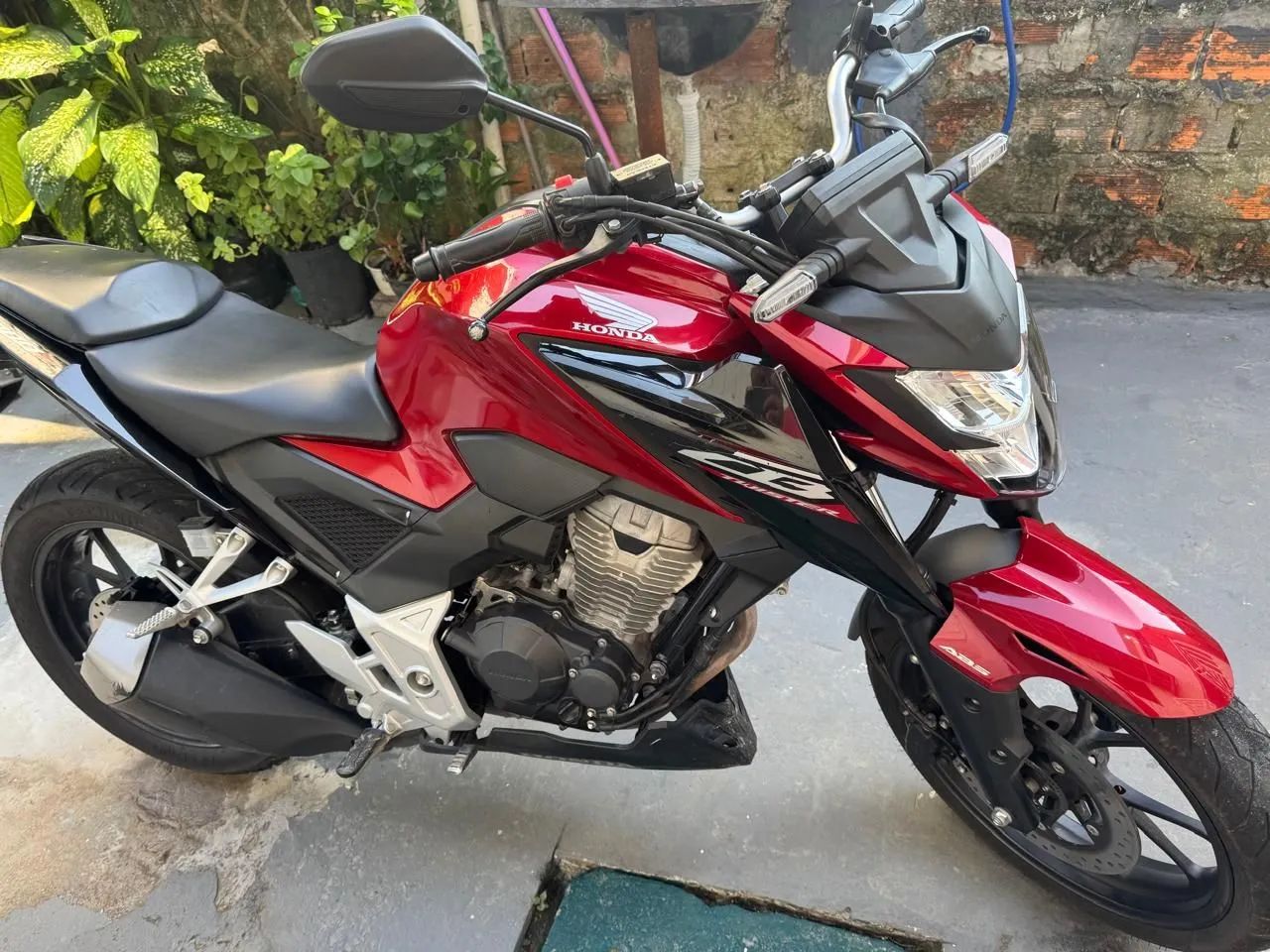 Vende-se cb300f - Foto 5