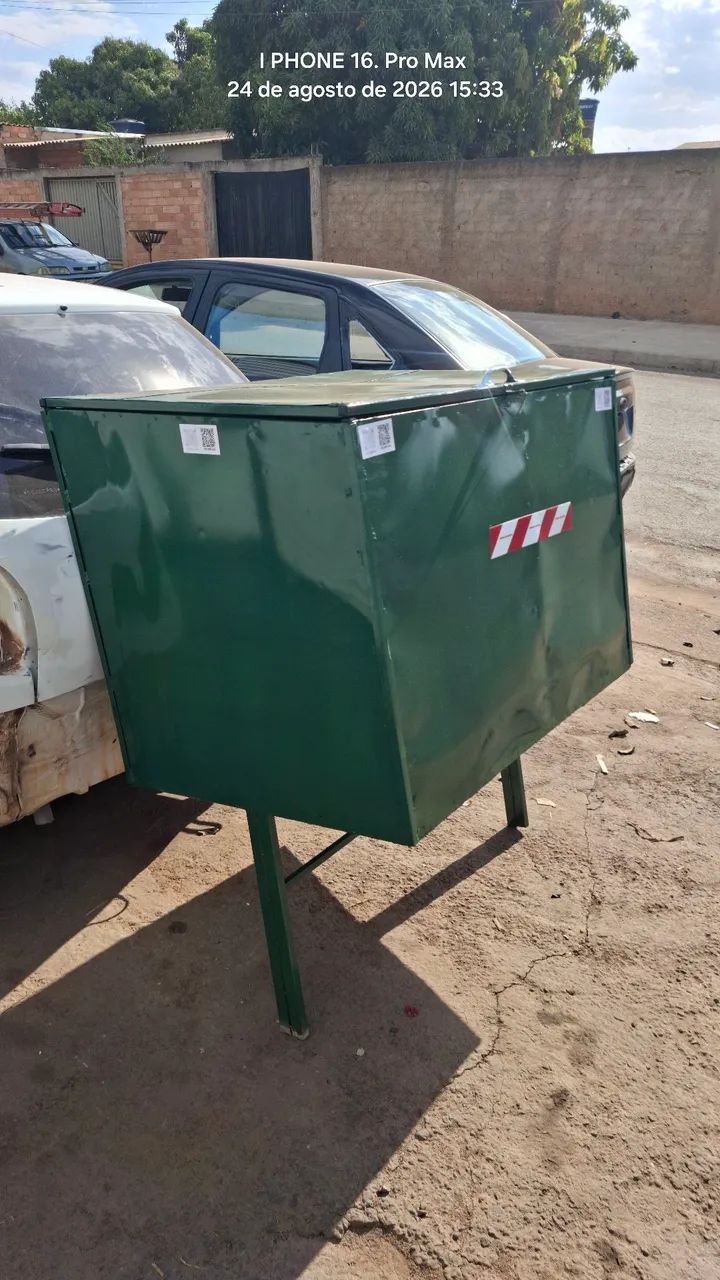 Lixeira 500lts . Toda fabricada na chapa 18. E chapa 16. - Foto 3