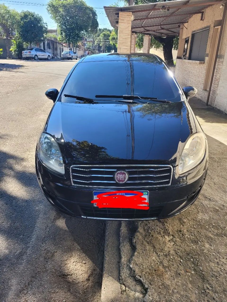 Fiat Linea LINEA ESSENCE 1.8 Flex 16V 4p 2015
