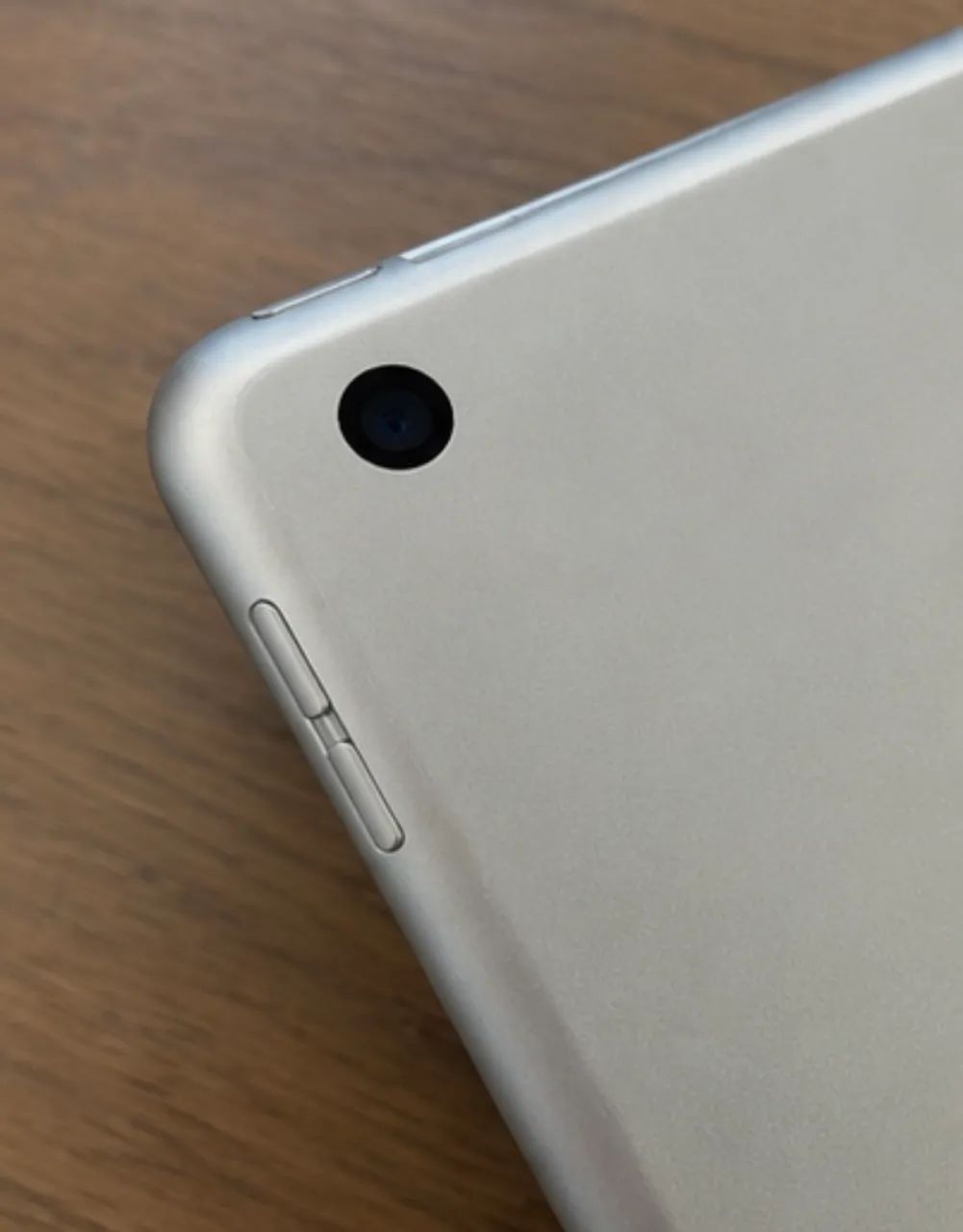 iPad 8ª Geração 32GB Wi-Fi | Prata | Muito conservado - Foto 2