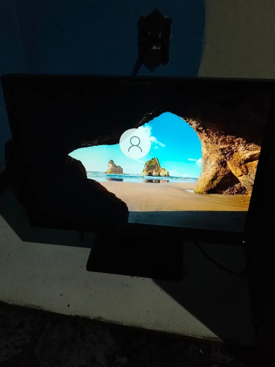 Moniyor Lenovo Semi novo VGA e DVI - Foto 2