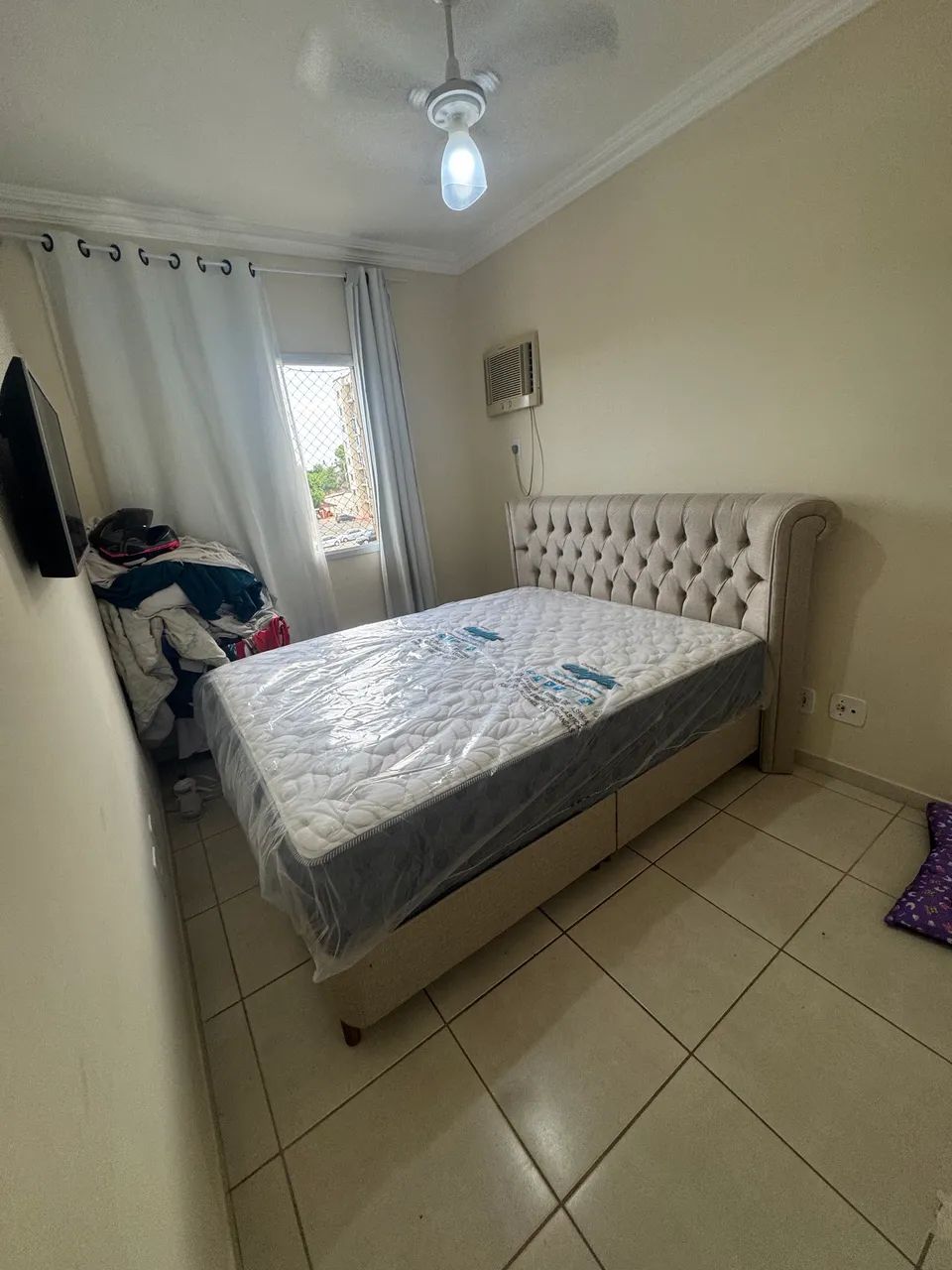 Cama queen, pouco tempo de uso - Foto 2