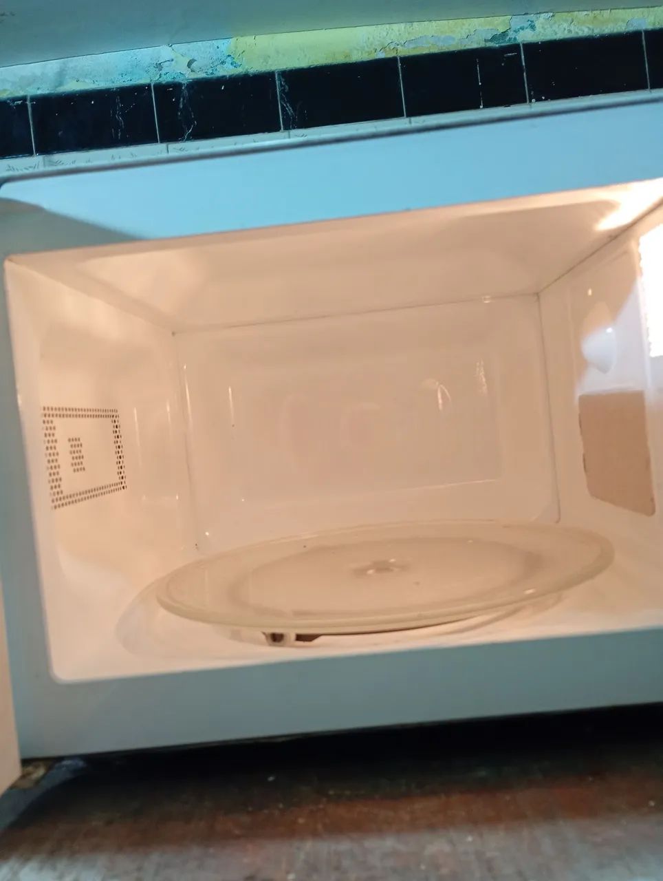 Microondas Midea 20 litros branco - Foto 5