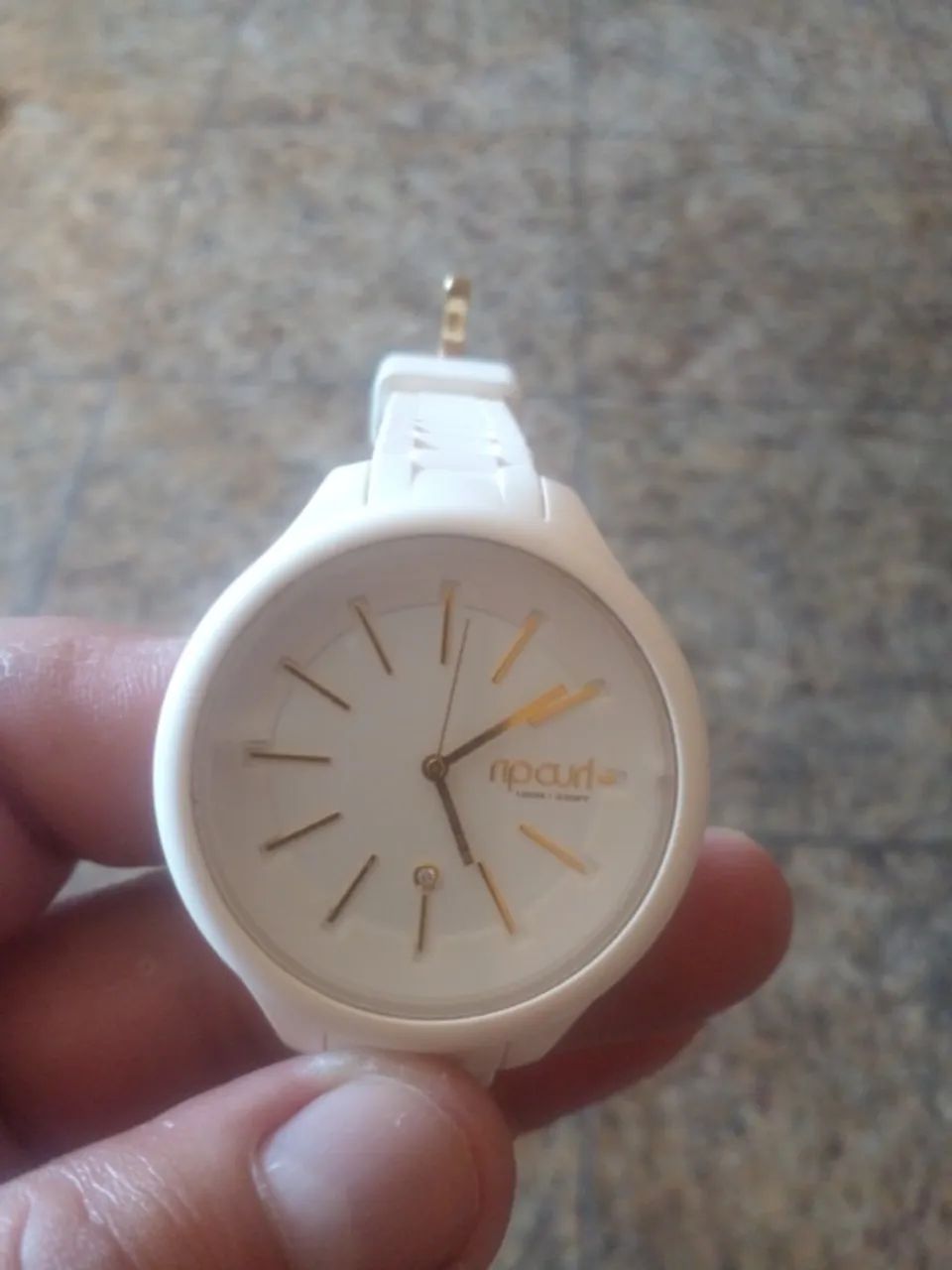 Vendo relógio unissex ripcurl 