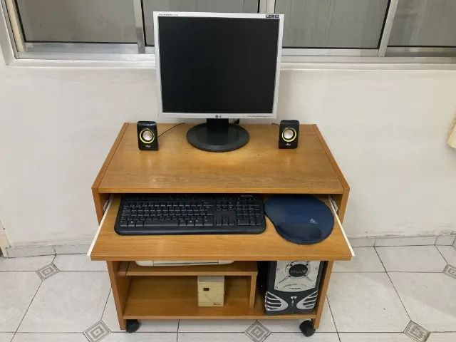 Rack com computador e impressora - Foto 3