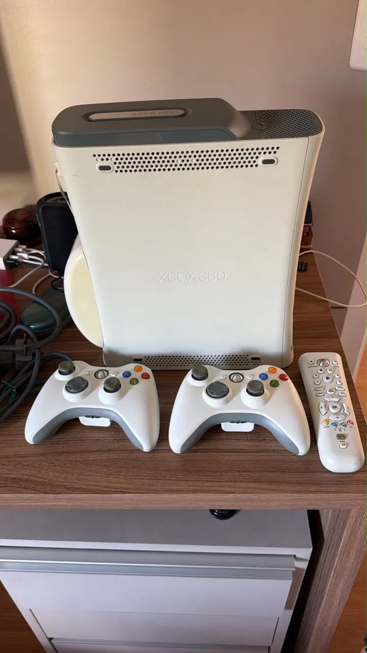 X box 360 com 17 jogos  - Foto 4