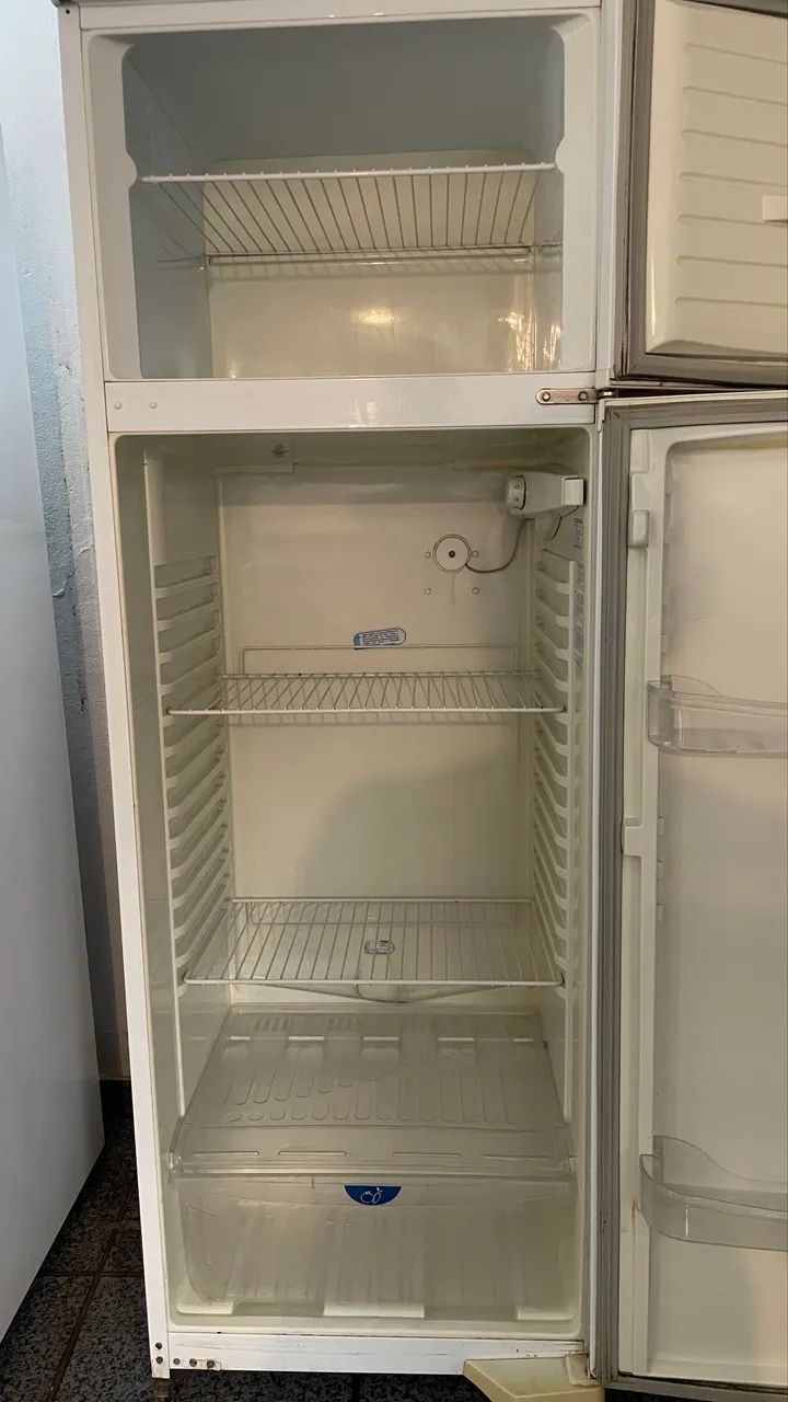 Geladeira Dako duplex 337 litros - Foto 2