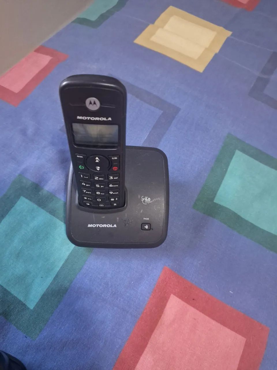 Telefone Digital Sem Fio Motorola Dect 6.0 Auri 3000 com Identificar de chamadas e Vivavoz
