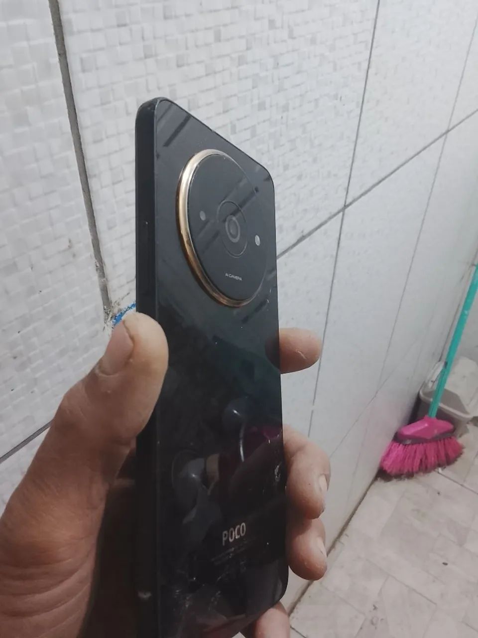 Celular Poço 61 - Foto 2