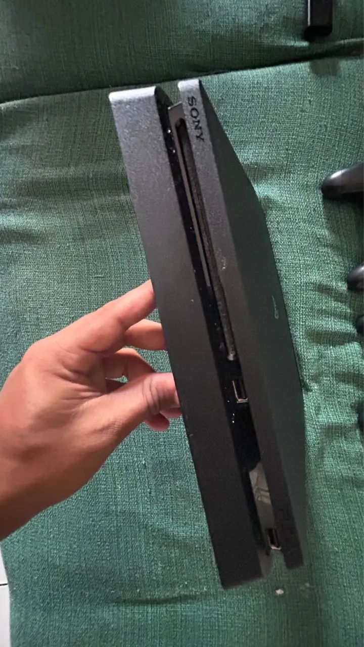 PlayStation 4 1TB  - Foto 4