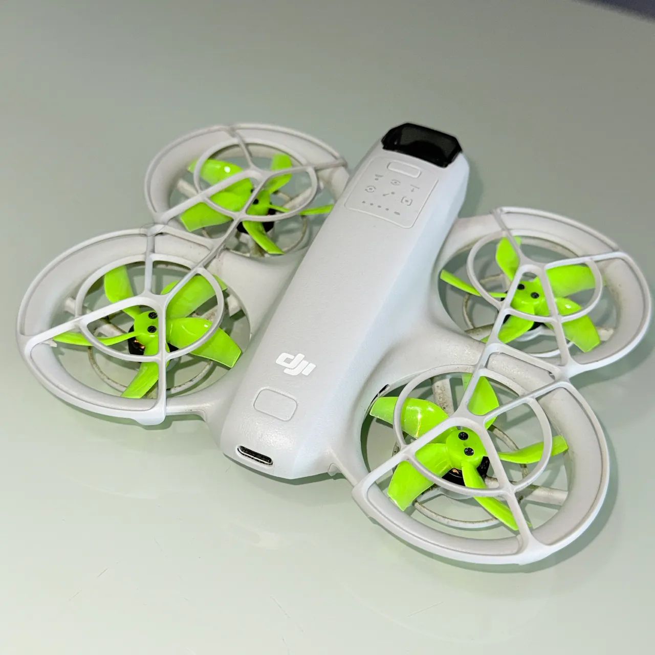 Drone DJI Neo COMBO - Foto 3