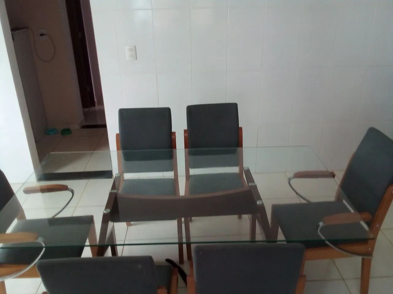 Mesa de vidro em perfeito estado - Foto 3