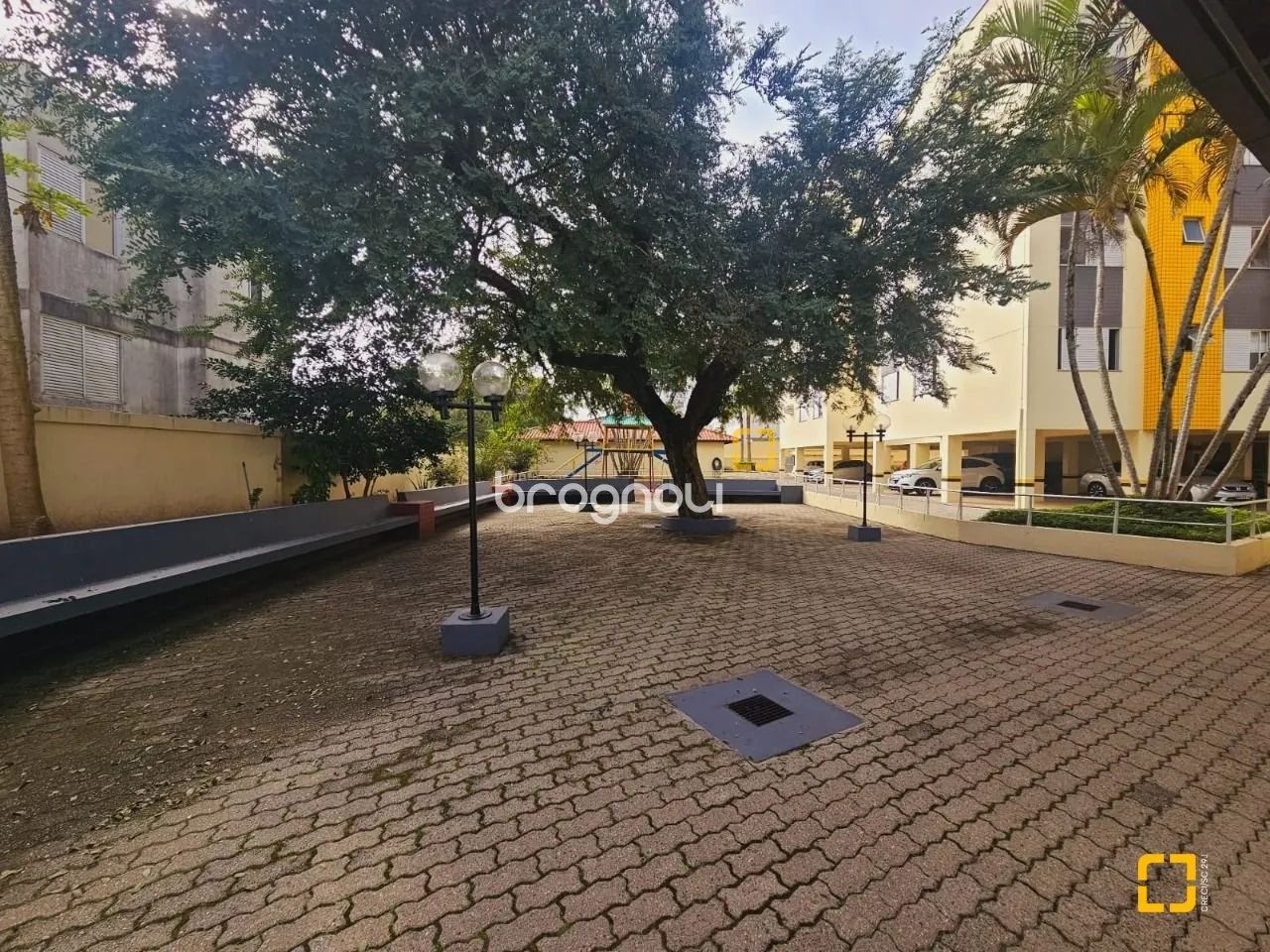 Apartamento no Bom Abrigo de 3 domrs suite com 108 m² - Foto 4