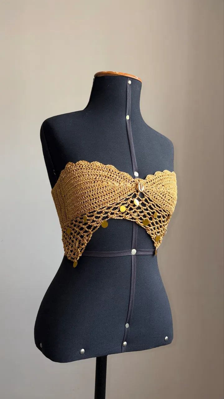 Top cropped de crochê  - Foto 4