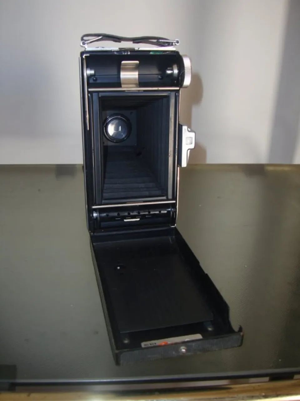 Câmera Vintage Agfa - Modelo alemão da década de 1950 - funcionando, com estojo - Foto 5
