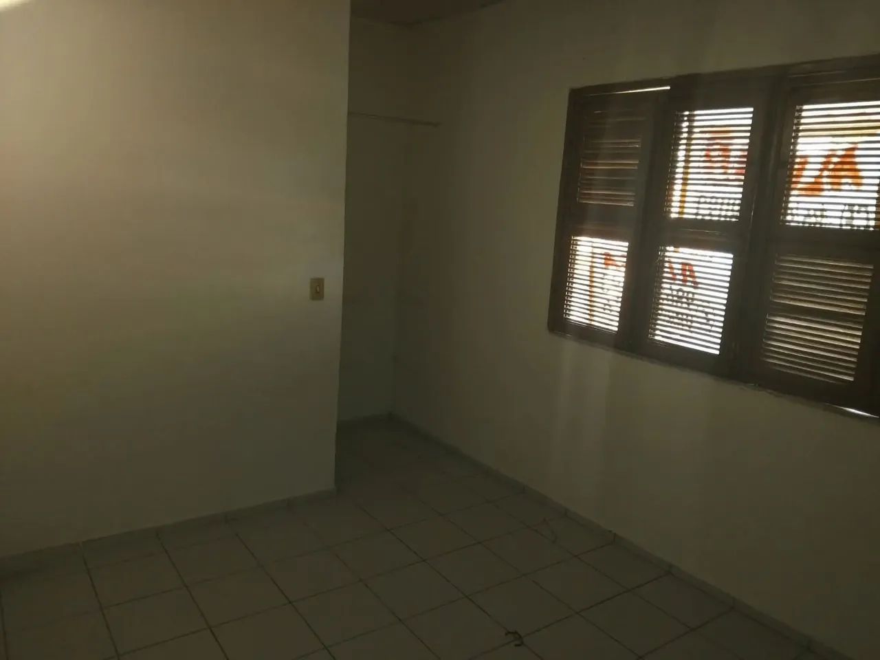Aluga-se casa Antônio bezerra - Foto 4