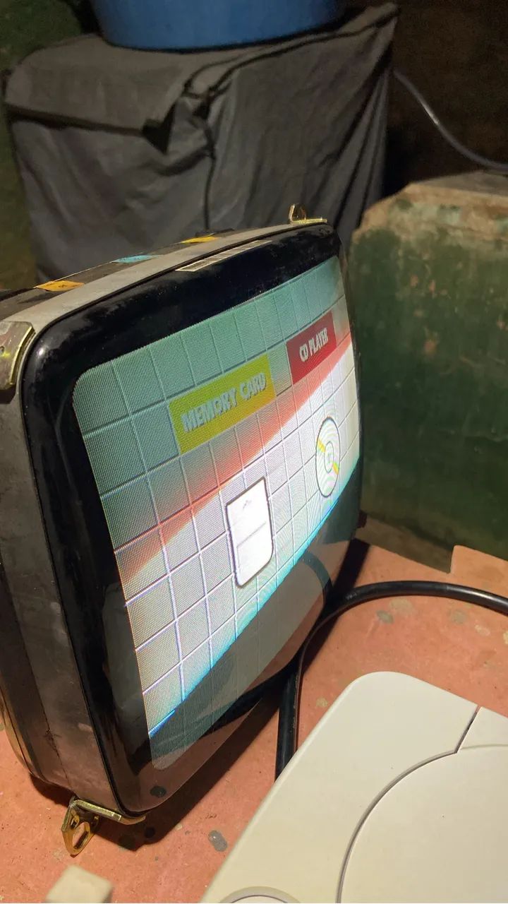 Tv semp 1022 rf com defeito ou peças  - Foto 3