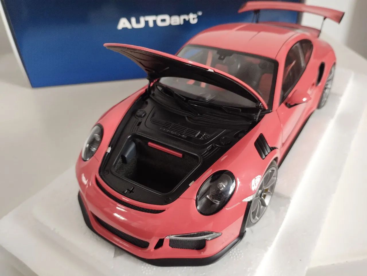 Autoart 1/18 Porsche 911 GT3 RS Ed limitada  - Foto 5