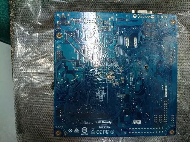 Placa Mãe Mini ITX com memória de 4GB - Foto 4