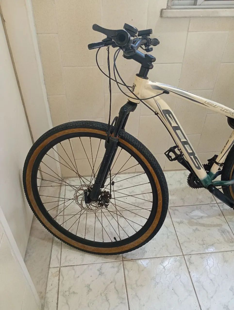 Vende-se bicicleta aro 29 - Foto 3