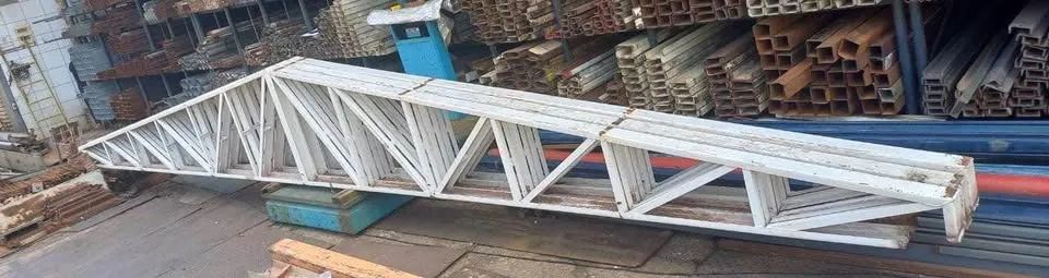 Treliça de ferro com 9,35m/ Tesoura de galpão/ Estrutura metálica