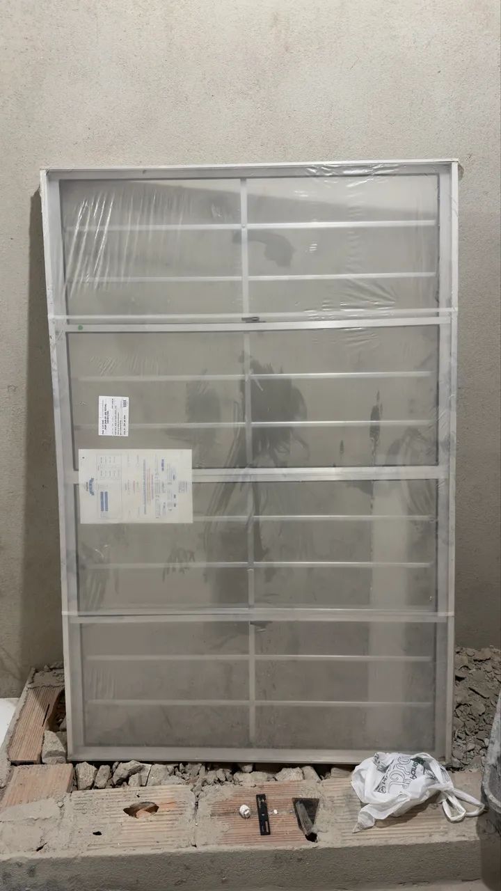 Janela 4F GR Total 100A x 150L