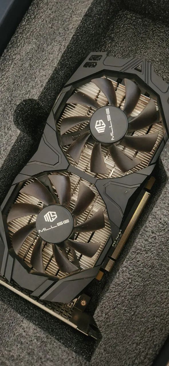 Placa de vídeo RX 580 8Gb
