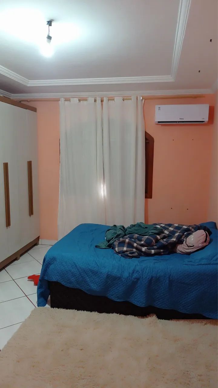 Prédio com 01 Apt 3 qts + 2 kitinetes renda R$ 2500,00 - Foto 2