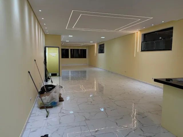 Salão Comercial com 02 andares - 320 m2 (160 m2 cada andar) 