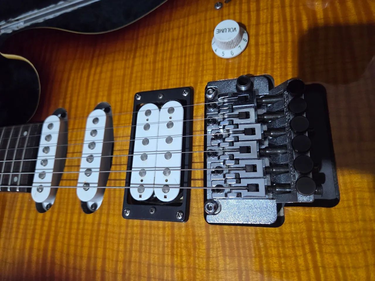 Strato Washburn RX-25 - IMPECÁVEL!!! - Instrumentos musicais