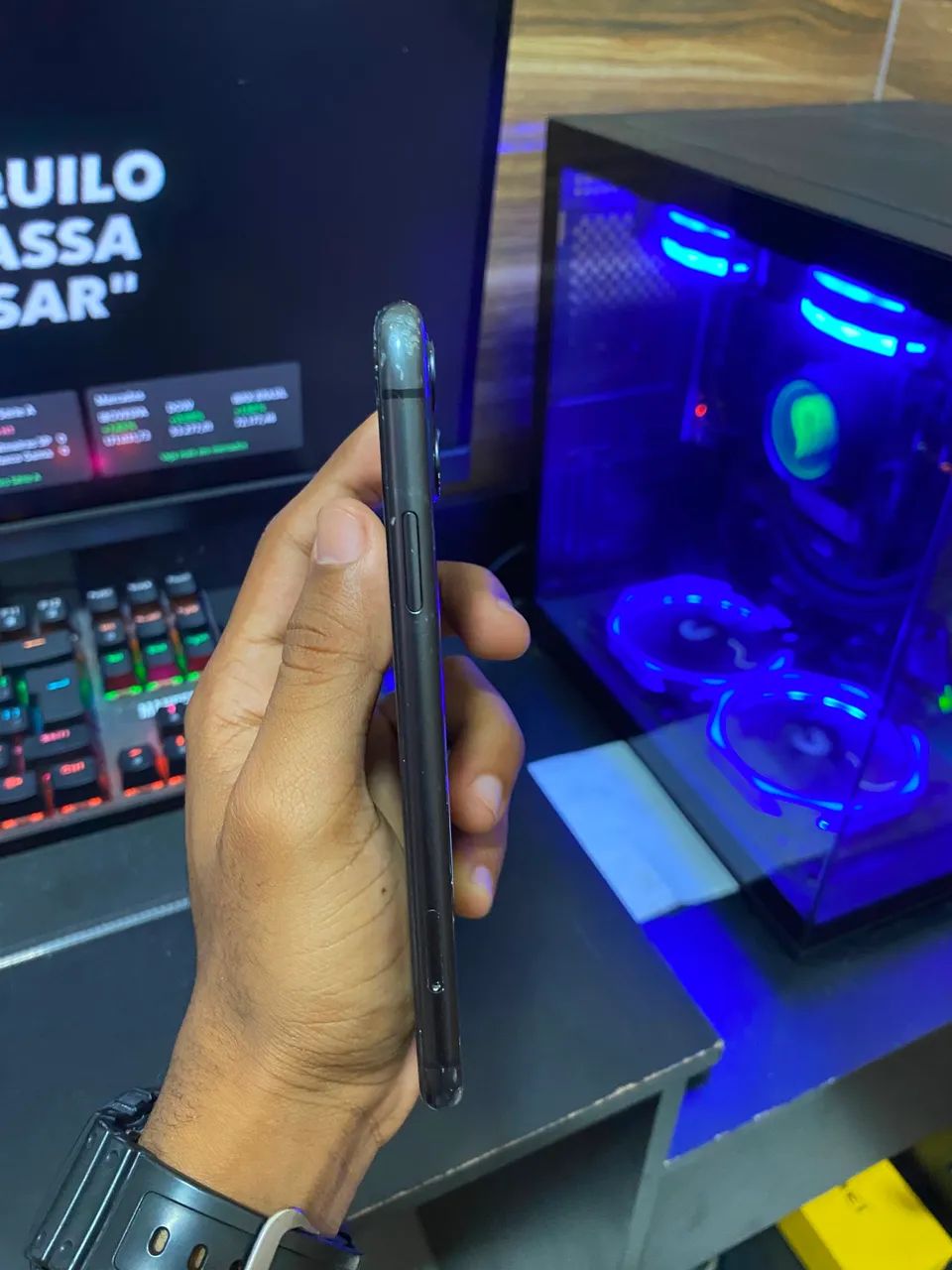 iPhone 11 preto  - Foto 2