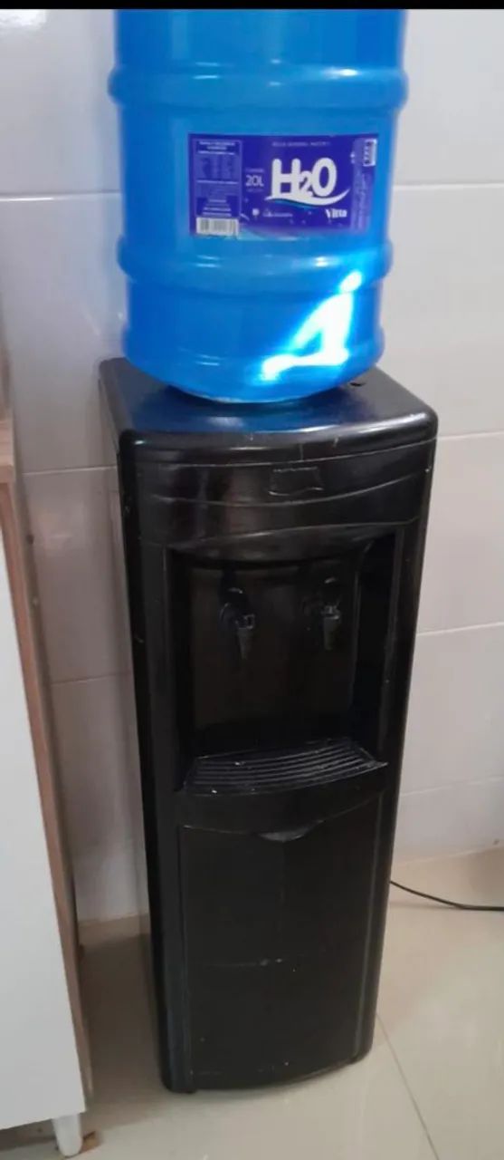 Bebedouro de água 