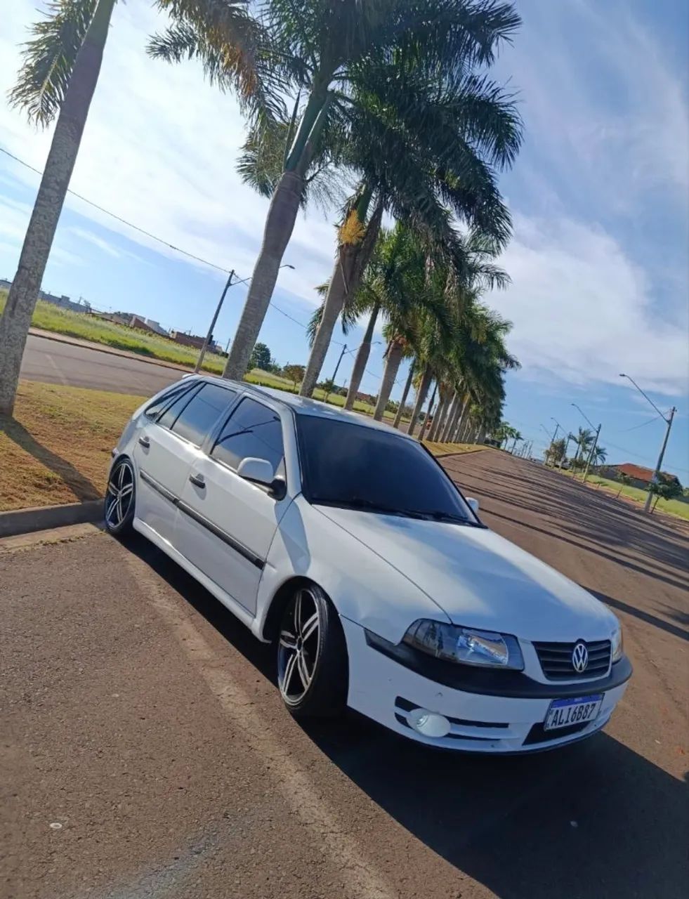 Volkswagen Gol Geração III Plus 1.0 MI 16V Gasolina Mec. 4P 2004