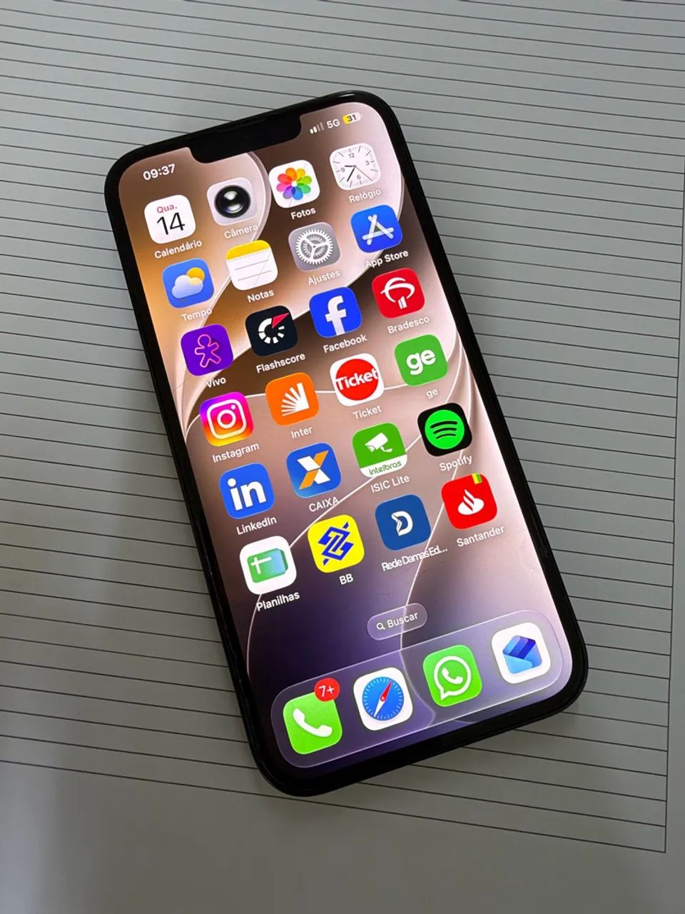 iPhone 13 