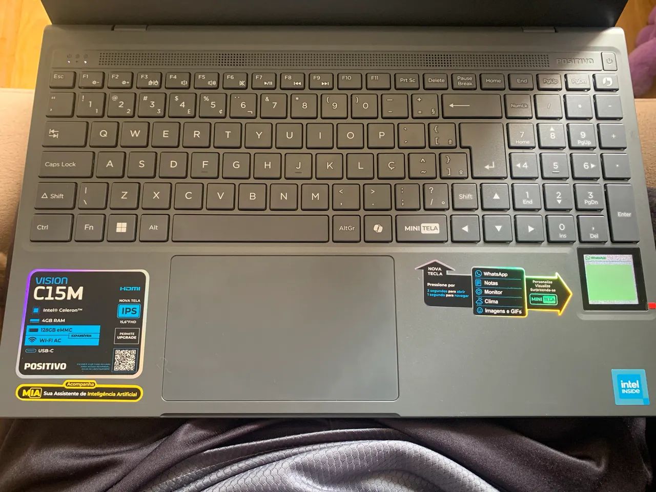 Vendo notebook novo 