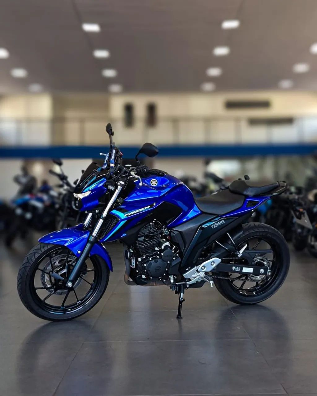 YAMANHA FZ25 CONNECTED ABS  - Foto 3