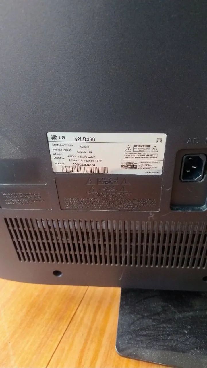 Tv LG (Não é Smart) 42 polegadas  - Foto 3
