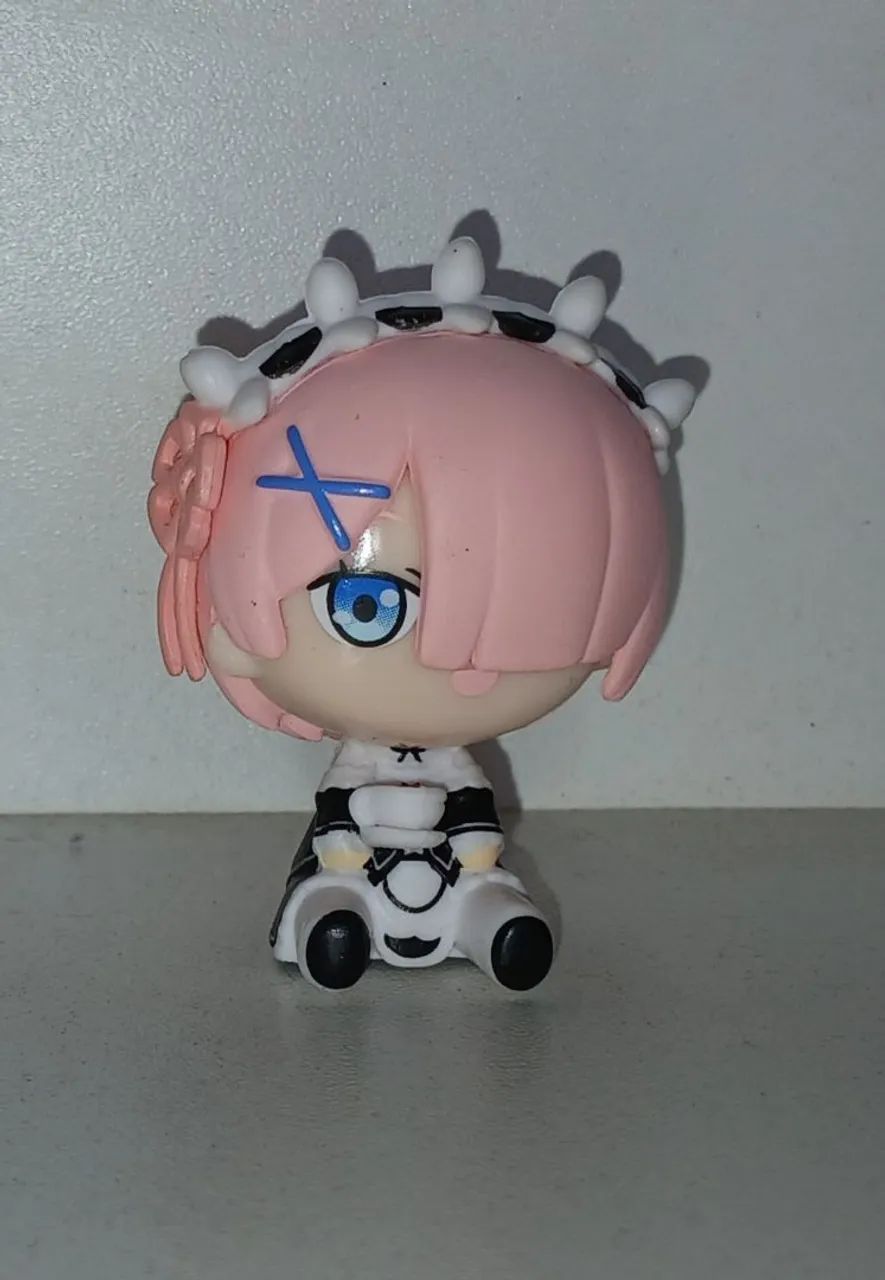 BONECA MINIATURA MINI RE ZERO RAM EMPREGADA