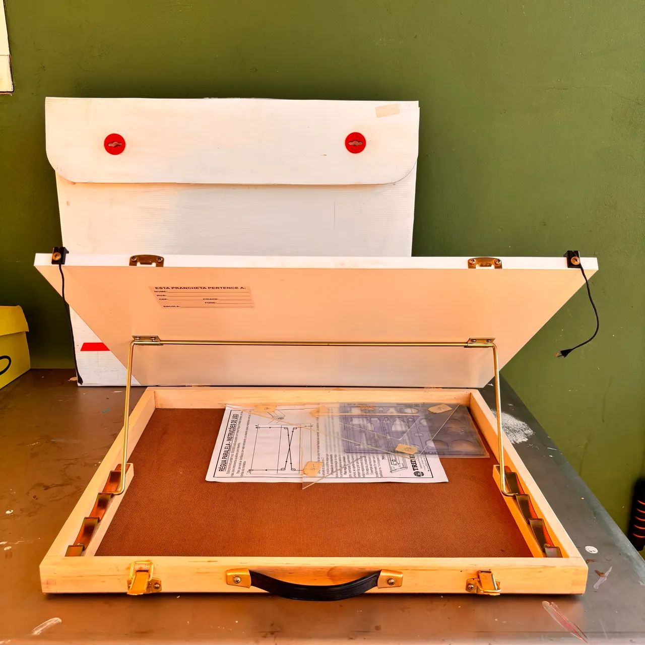 VENDO PRANCHETA TRIDENT A3 - Foto 4