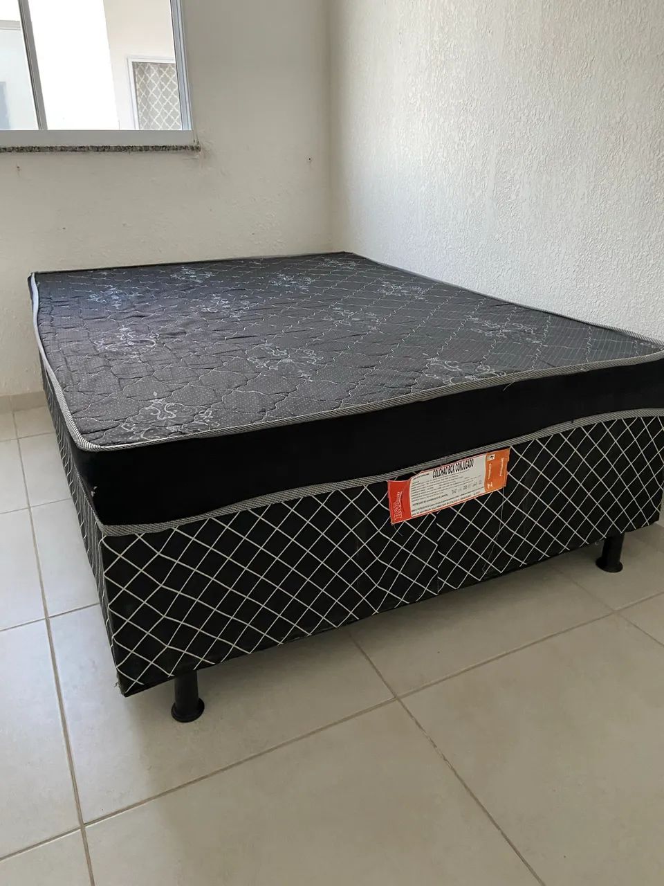 Cama box de casal