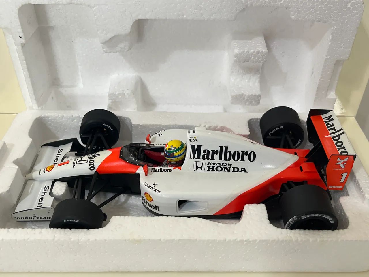 Ayrton Senna F1 Minichamps 1:18 McLaren MP4/6 - 1991 World