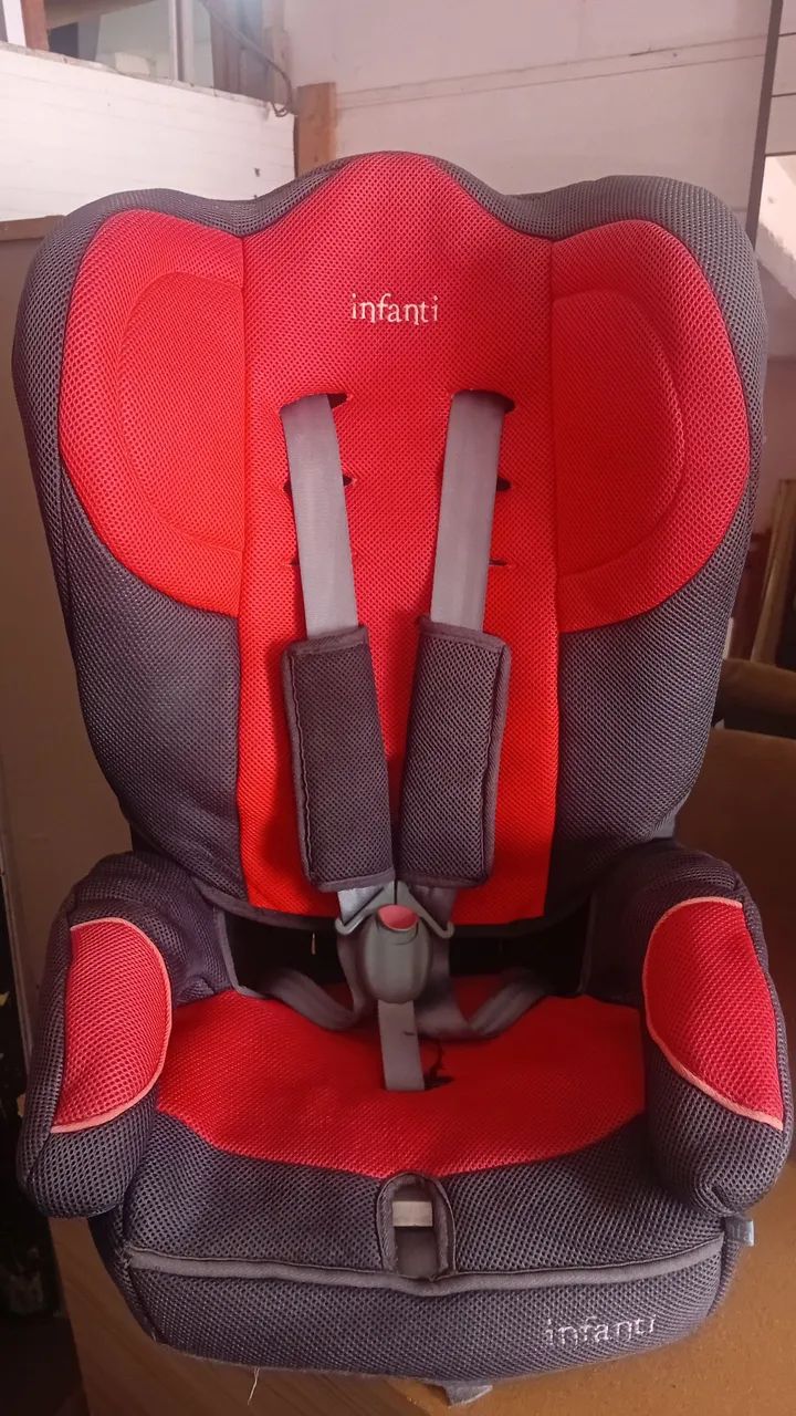Cadeirinha de carro de 9 a 36kg