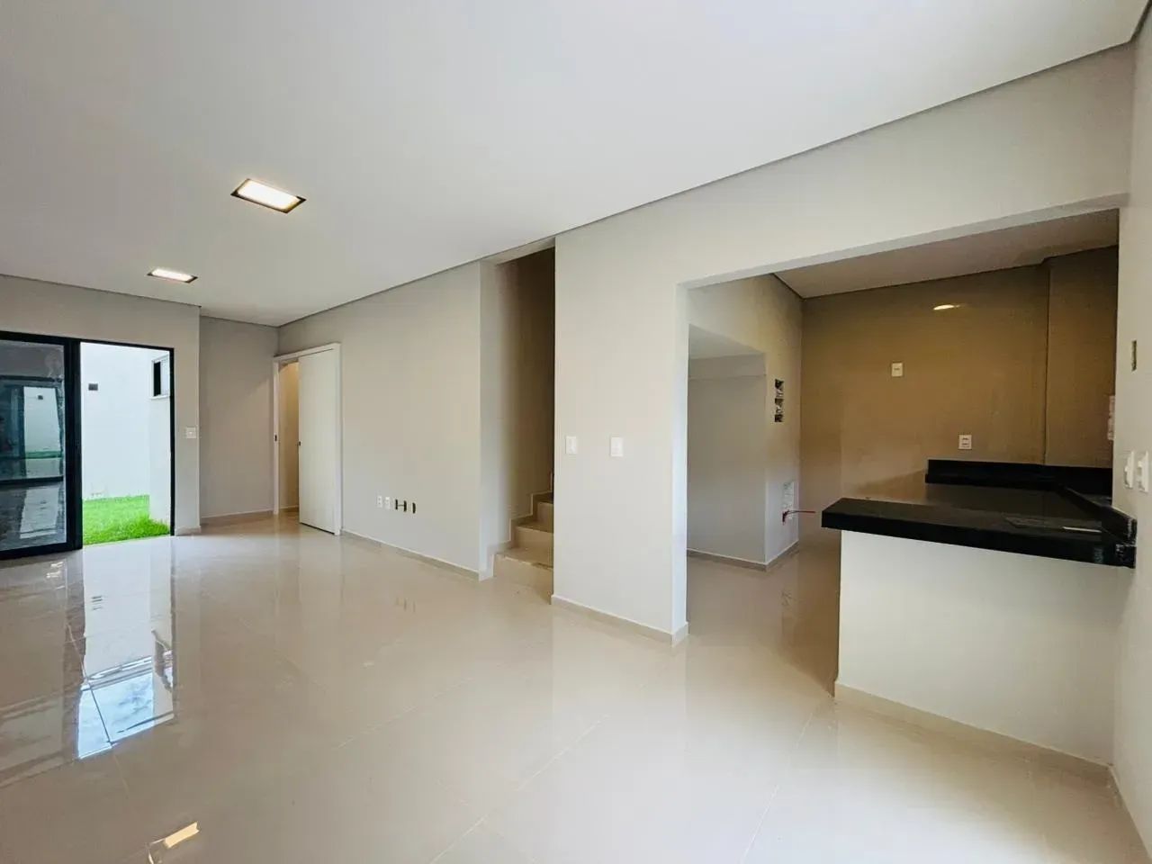 Casa duplex NOVA no Eusebio com 111,81m², 3 suítes e 3 vagas por R$ 510.000 - Foto 3