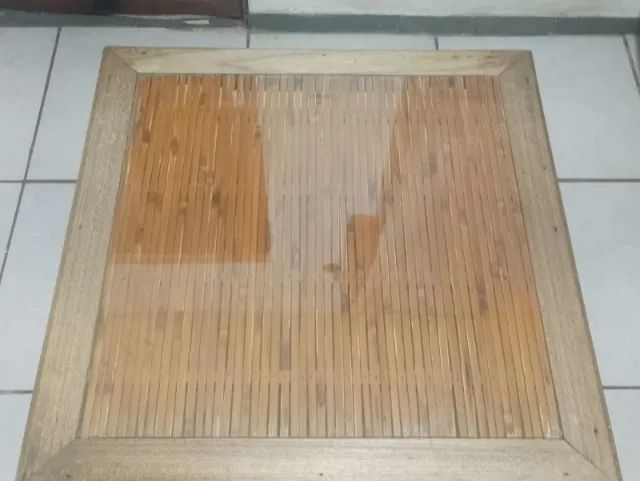 Mesa de Centro Rústica de Madeira Maciça 80x80cm R$100,00 - Foto 4