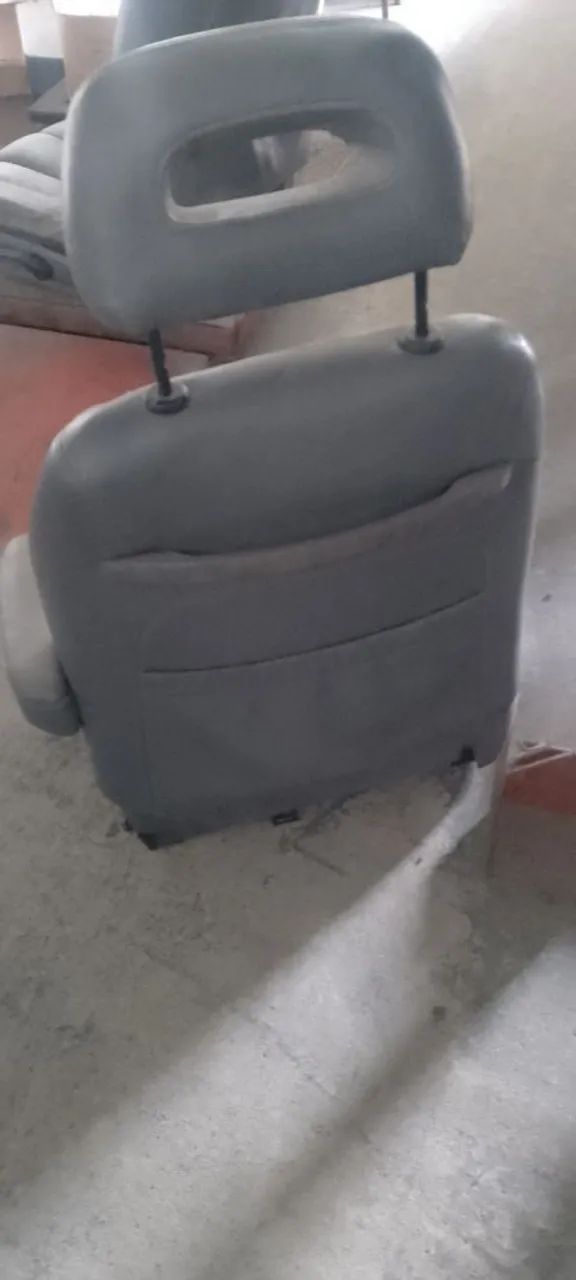 Tapeçaria para automóveis  - Foto 4