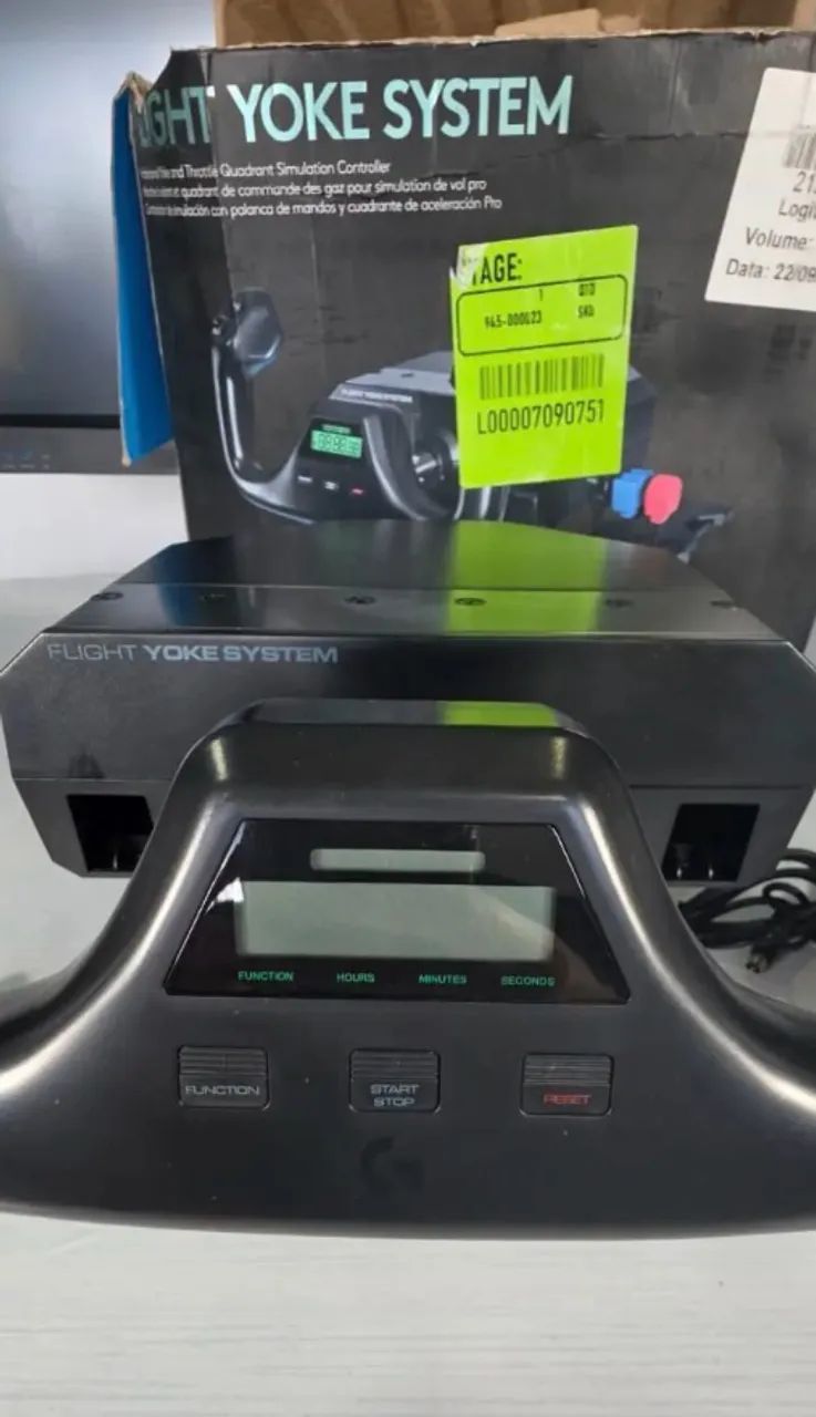 Simulador de voo Logitech G Flight Yoke System  - Foto 2