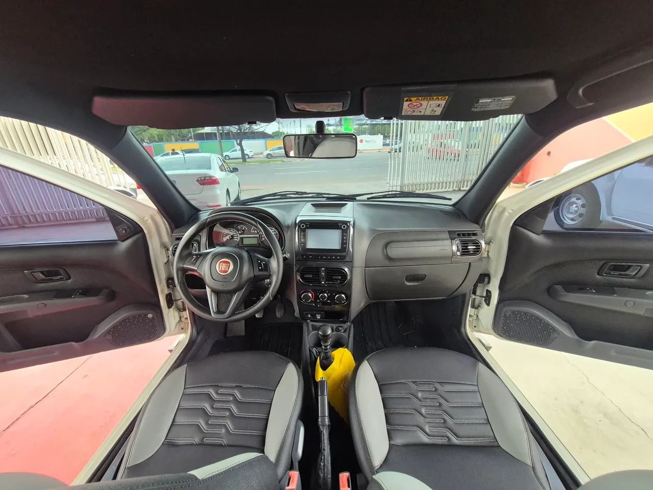 Fiat Strada Adventure1.8/ 1.8 Locker Flex CD 2019 - Foto 3