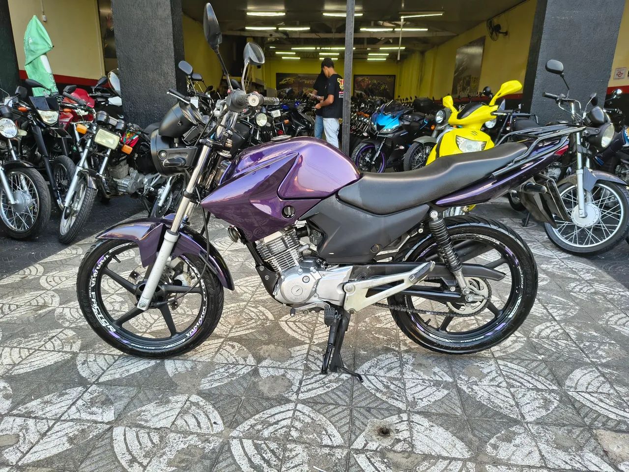 YAMAHA YBR 125 FACTOR ED 2011 - Foto 2